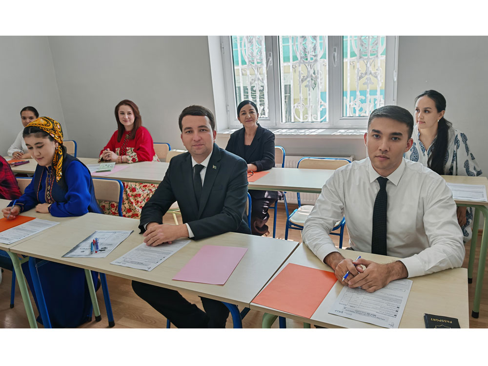 DELF/DALF examinations in French language