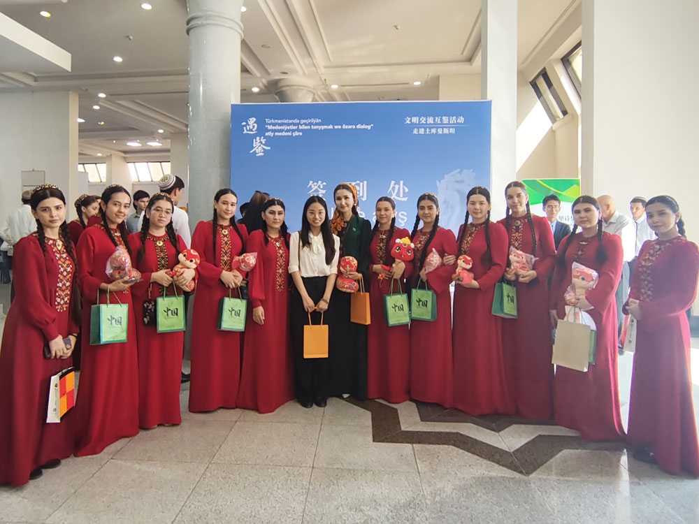 Representatives of the Turkmen State University took part in the Turkmen-Chinese exhibition