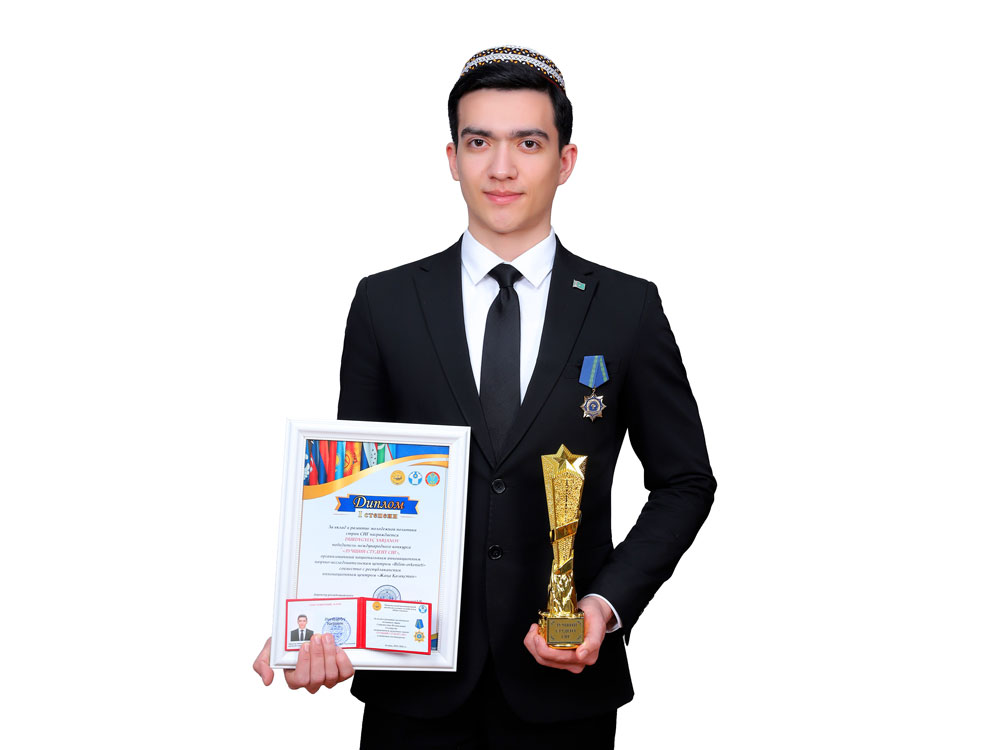 A Student of Turkmen State University Becomes Winner of the International “Best CIS Student” Competition
