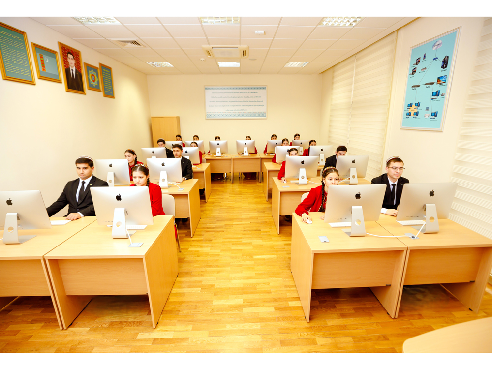 Проведён онлайн-конкурс по английскому языку